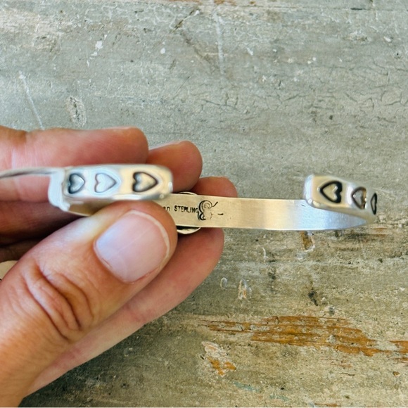 ♥️ Navajo ♥️ Darrell Cadman Sterling Silver & Turquoise Hearts Cuff - Picture 7 of 15